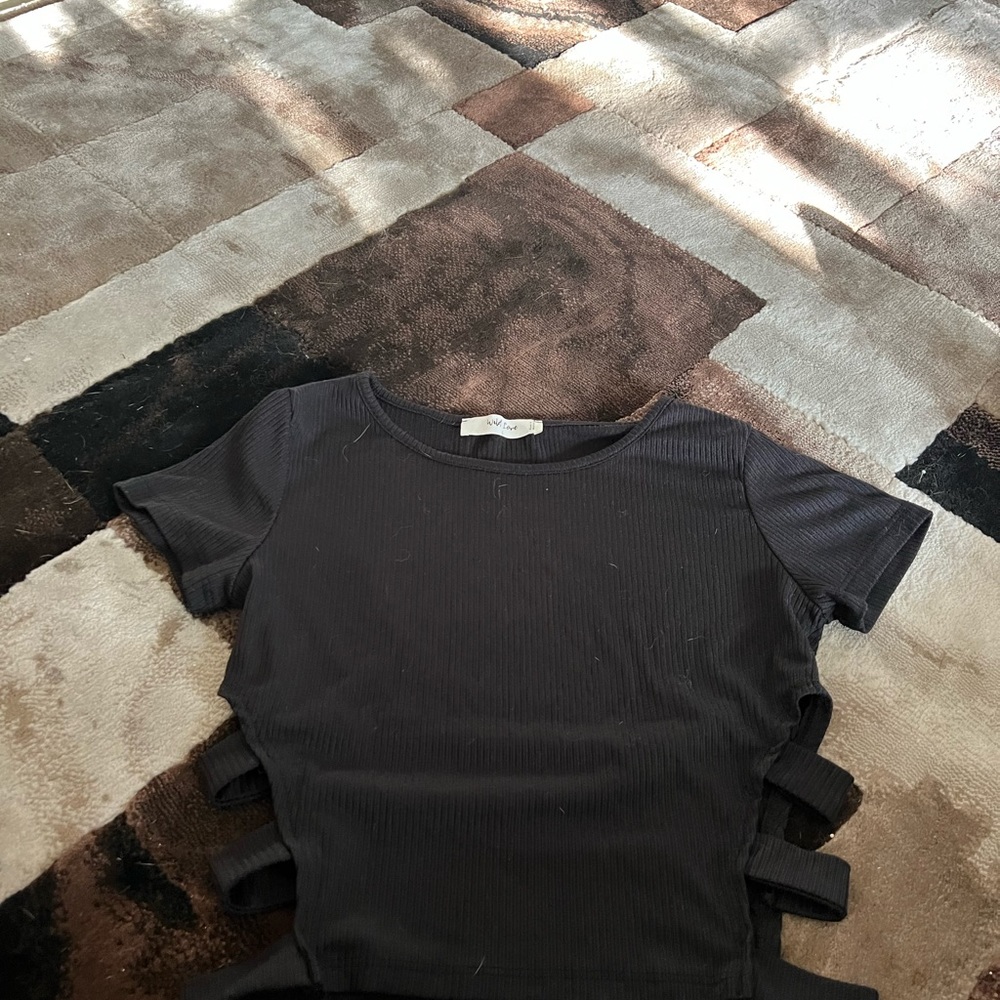 Black crop top